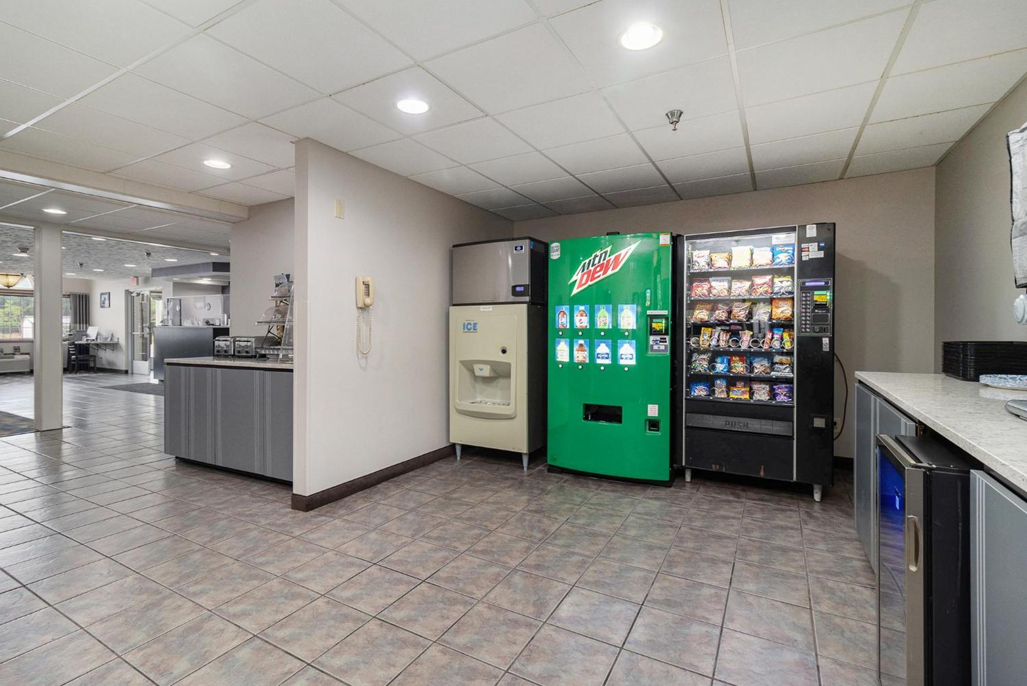 马尼斯蒂麦克罗特客栈及套房酒店 外观 照片